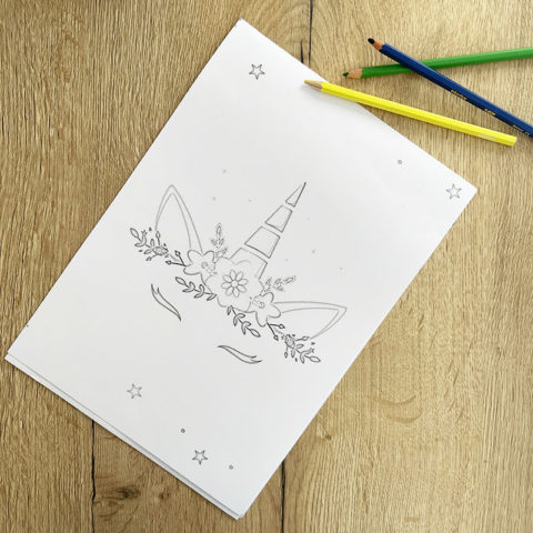 anniversaire-licorne-coloriages